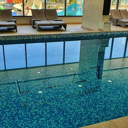 Crystal Bay 10 - Pool And * Năvodari