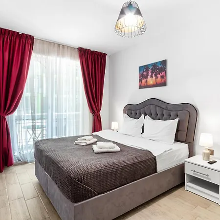 Crystal Bay 10 - Pool And *