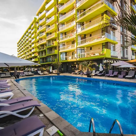 Crystal Bay 10 - Pool And *
