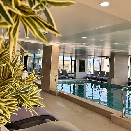 Daire Crystal Bay 10 - Pool And Navodari