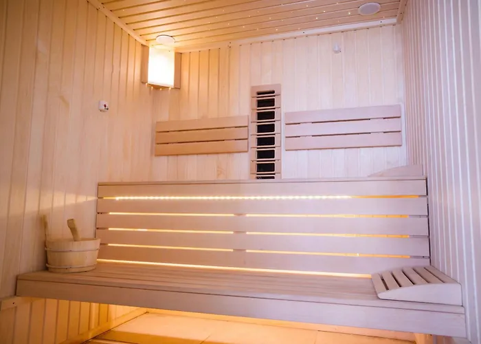 Crystal Bay 10 - Pool And *