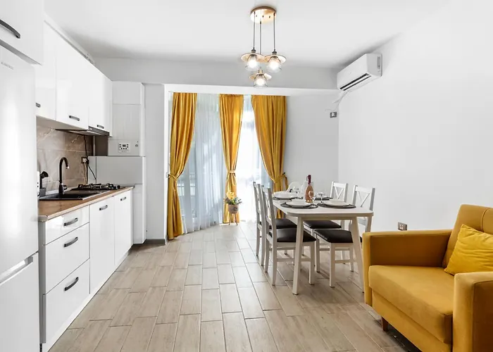 Appartement Crystal Bay 10 - Pool And