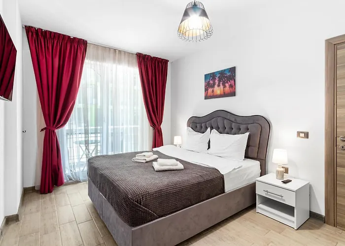 Crystal Bay 10 - Pool And *